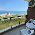 Апартаменты Apartments Pomorie Поморие