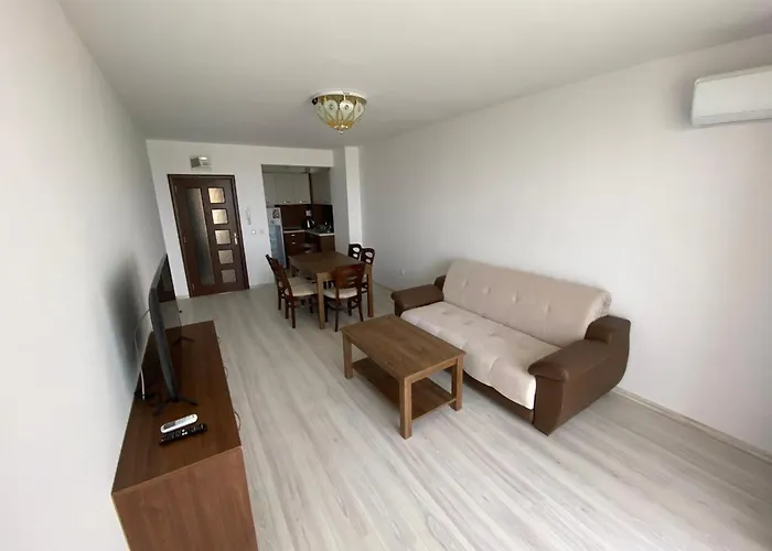 Apartments Pomorie Daire