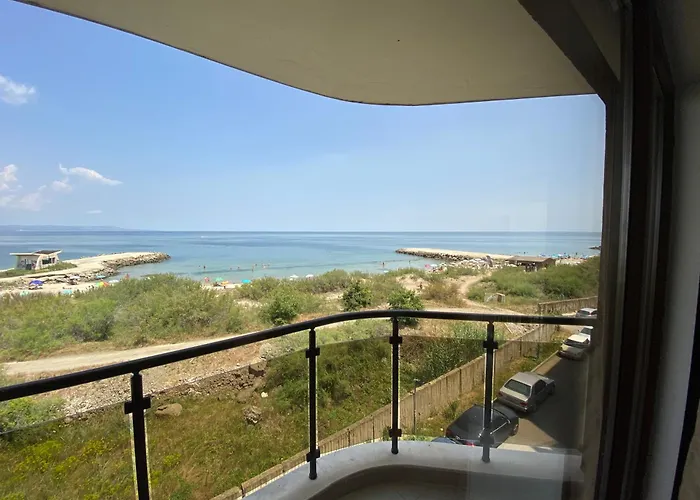 Apartments Pomorie * Ahyolu