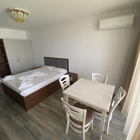 Apartments Pomorie * Pomorie