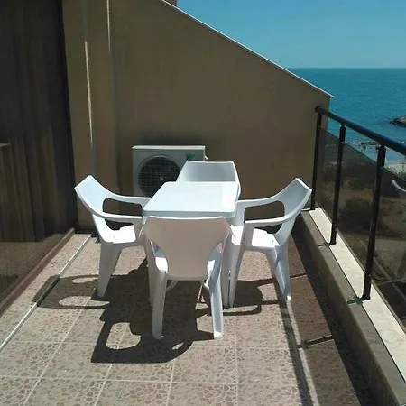 Apartments Pomorie 아파트 *