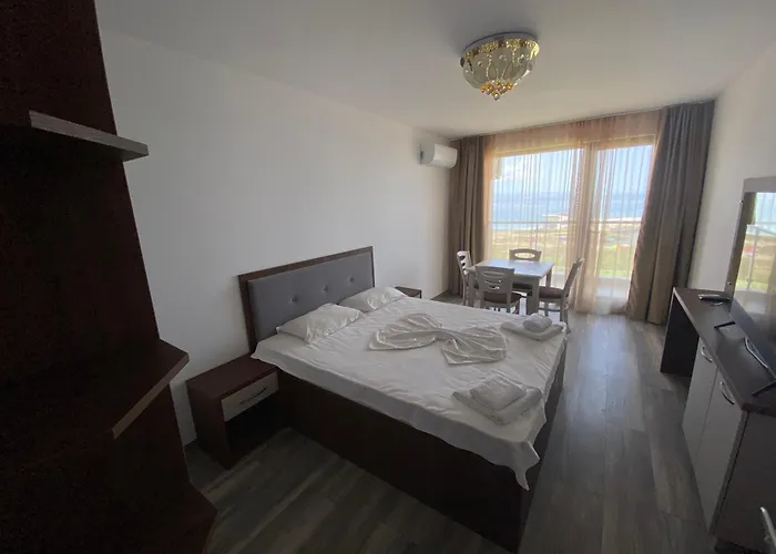 Apartments Pomorie *